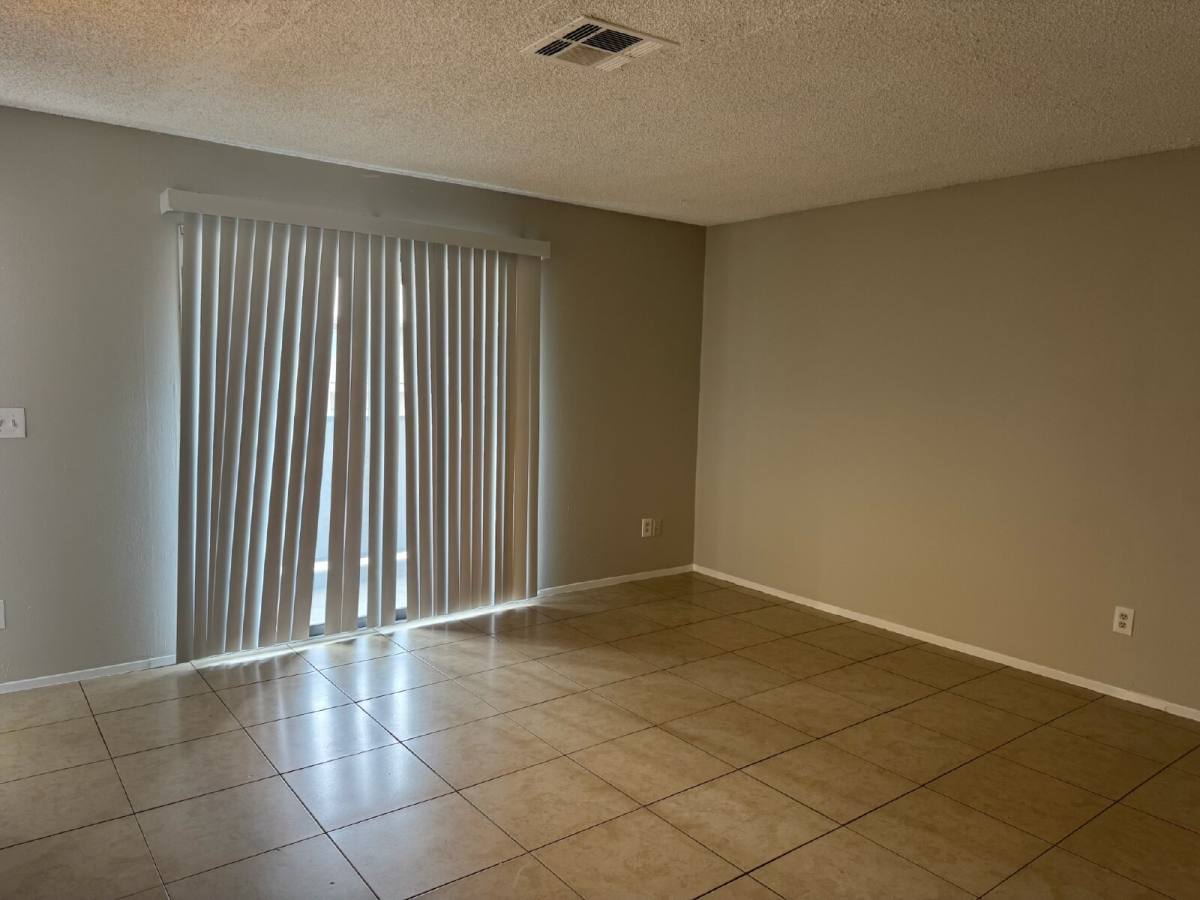 Apartment for rent at 4590 Carriage Park Dr #16C, Las Vegas, NV 89121
