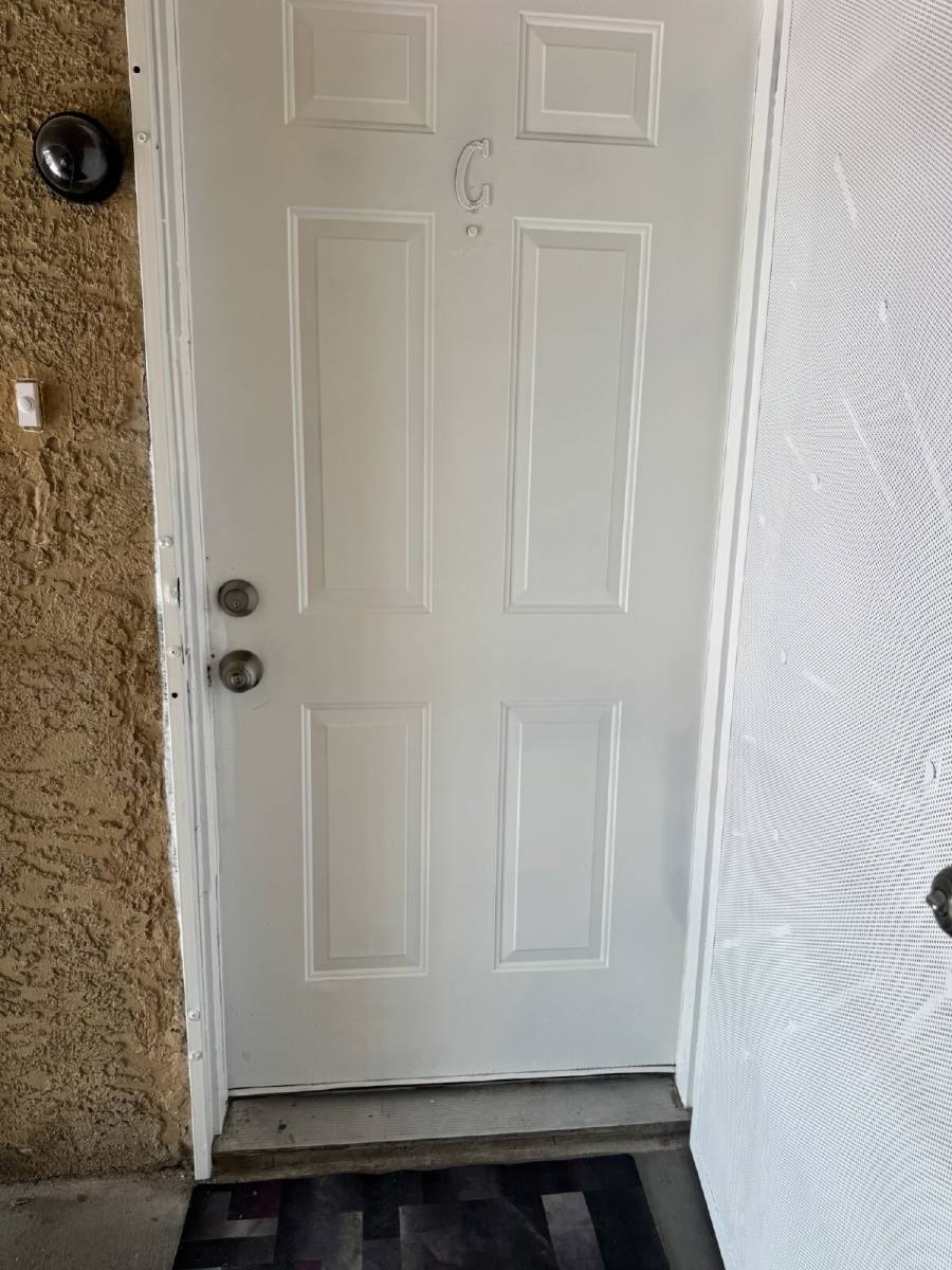 Apartment for rent at 4590 Carriage Park Dr #16C, Las Vegas, NV 89121