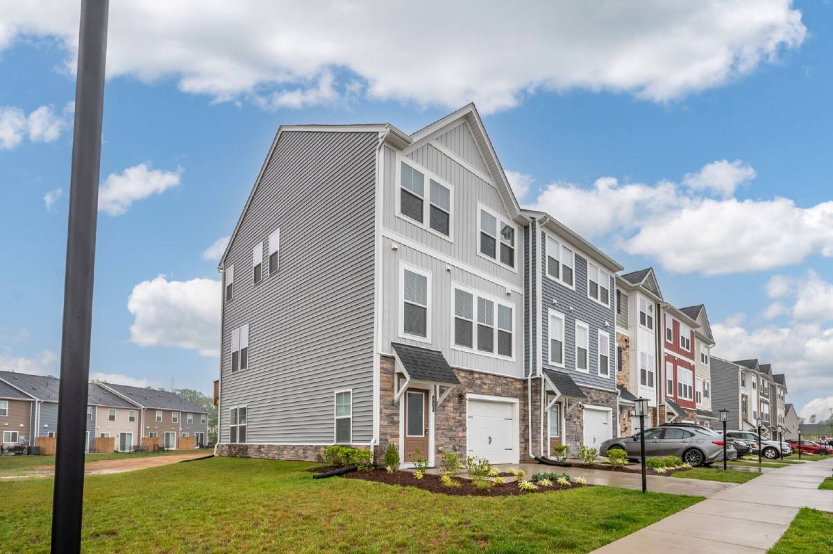 Townhouse for rent at 470 Rivanna Hill Rd, Glen Allen, VA 23060