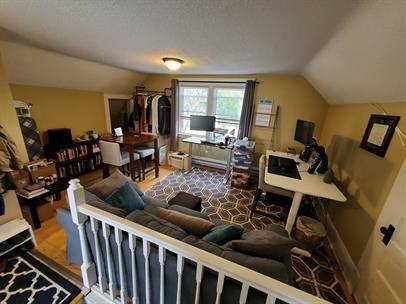 Apartment for rent at 1498 Iglehart Ave #2, Saint Paul, MN 55104