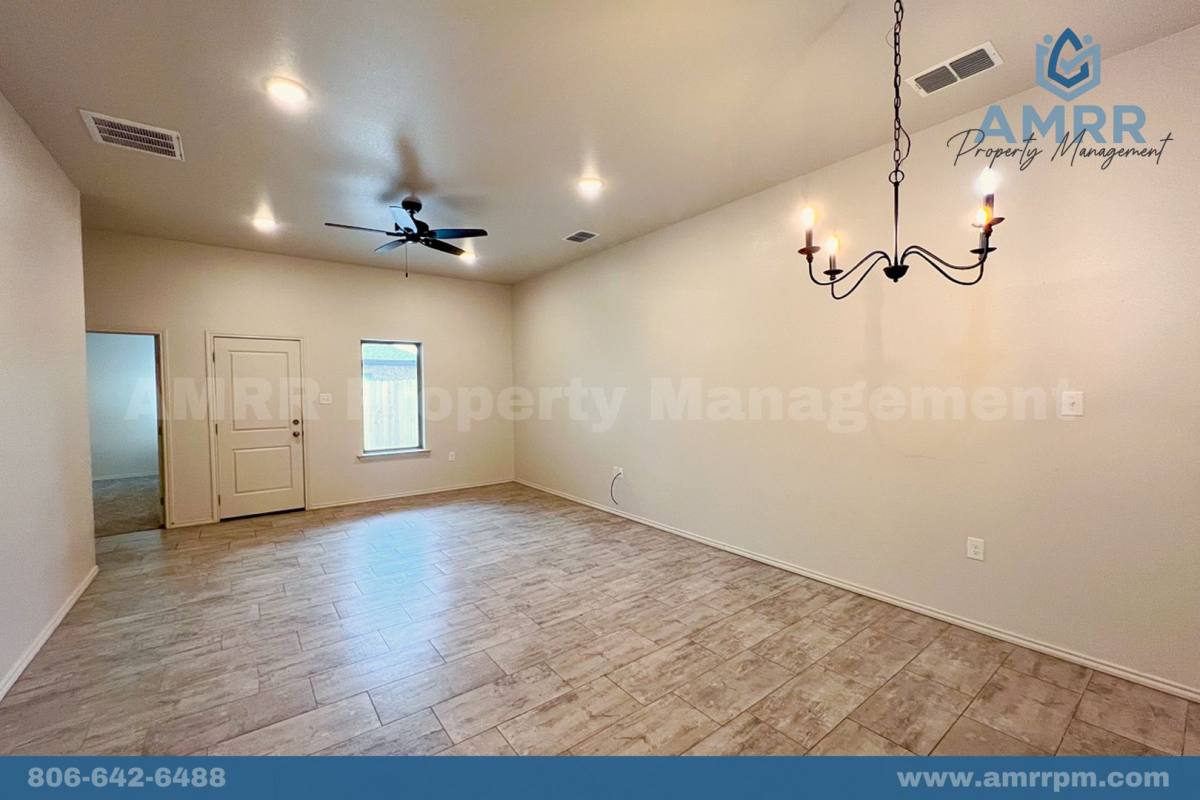 Townhouse for rent at 1248 N 7th St, Wolfforth, TX 79382