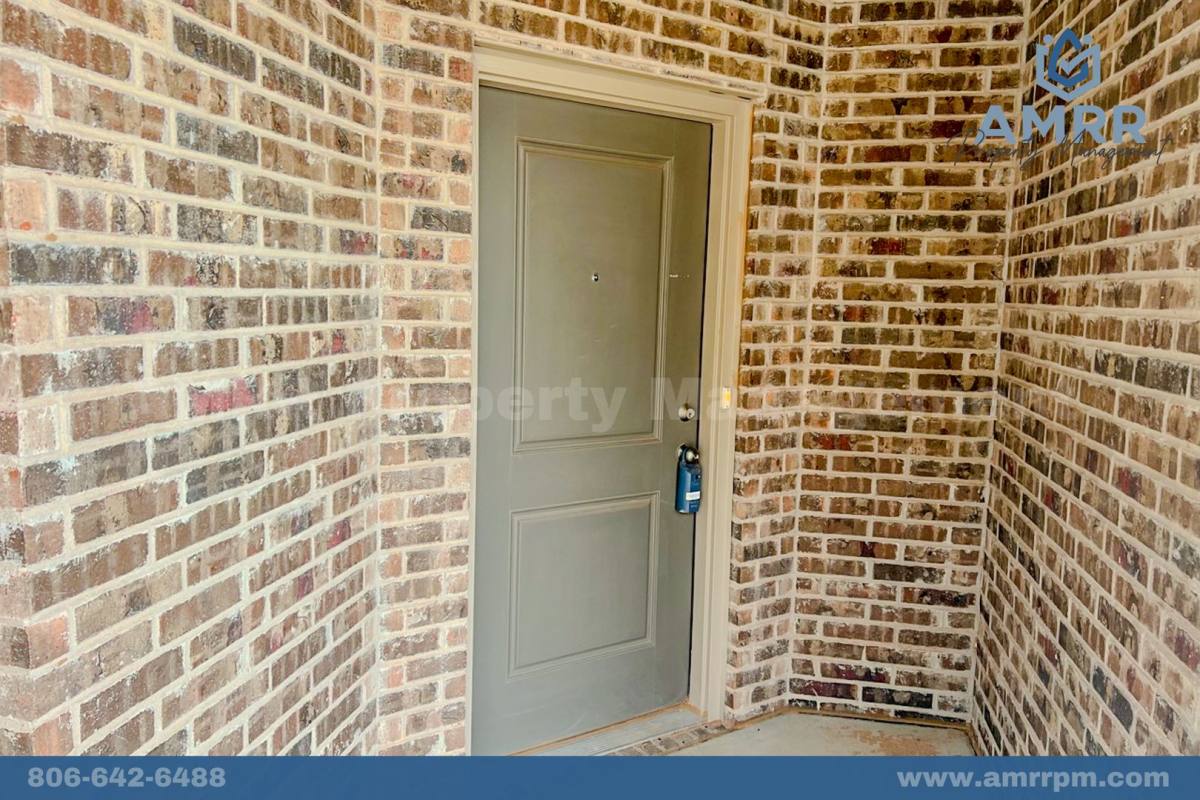 Townhouse for rent at 1248 N 7th St, Wolfforth, TX 79382