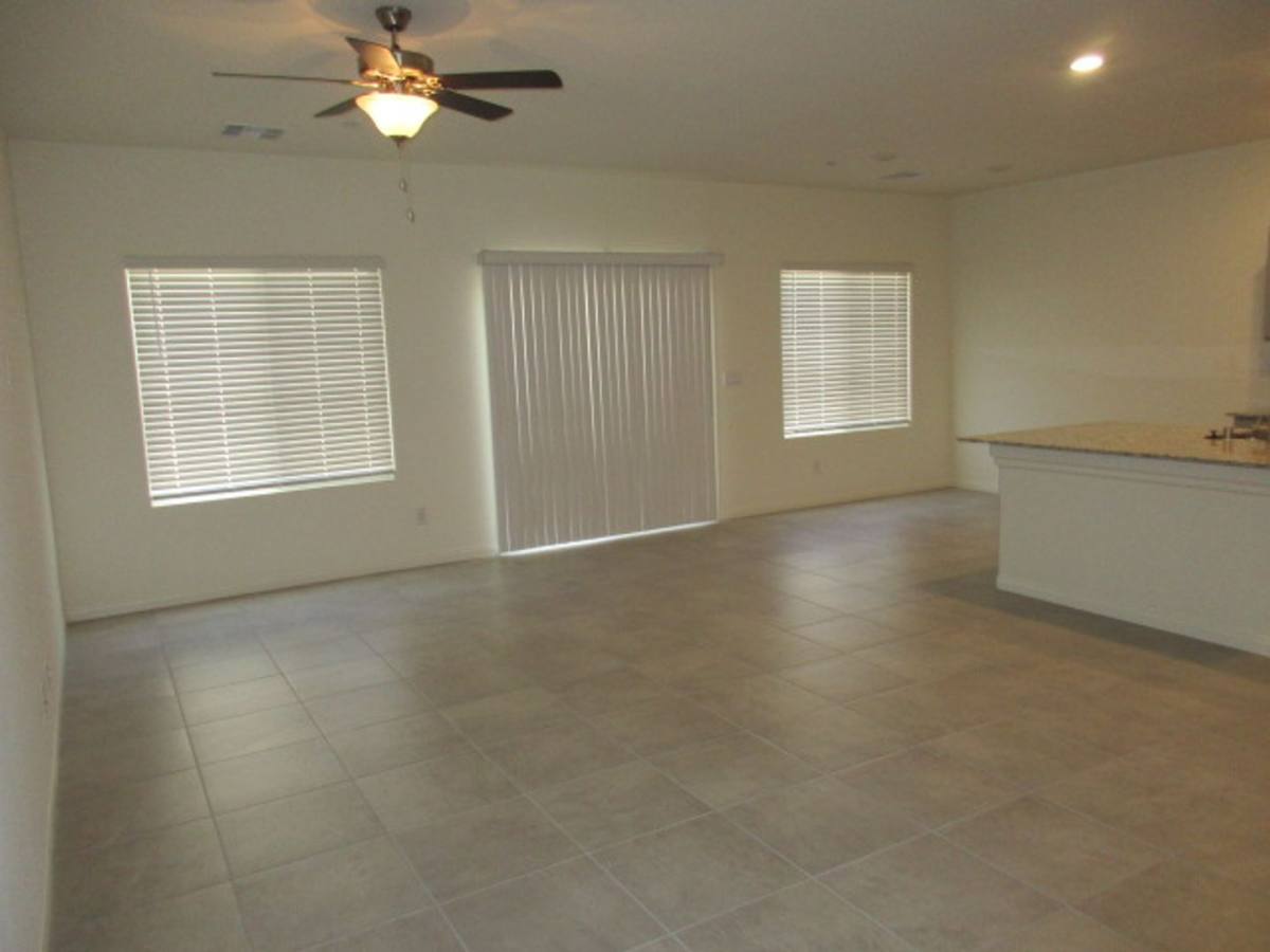 House for rent at 422 Canary Song Dr, Henderson, NV 89011