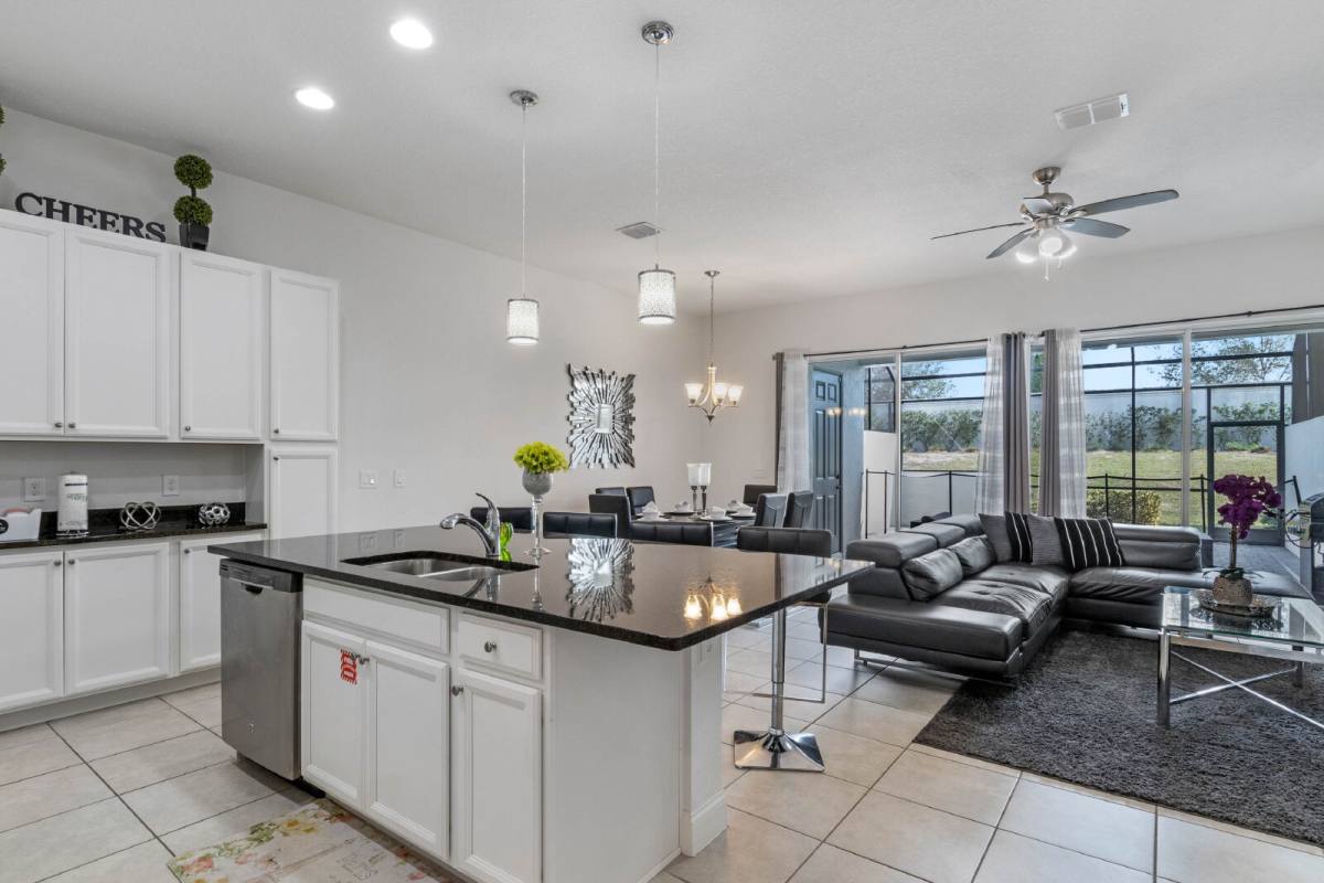 Townhouse for rent at 290 Captiva Dr, Davenport, FL 33896