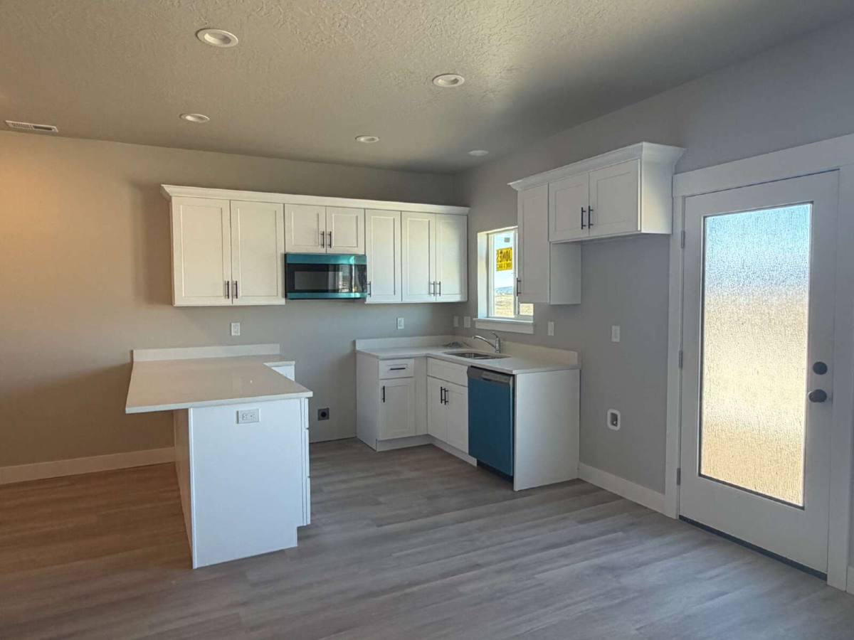 Townhouse for rent at 475 S 200 W, Ephraim, UT 84627