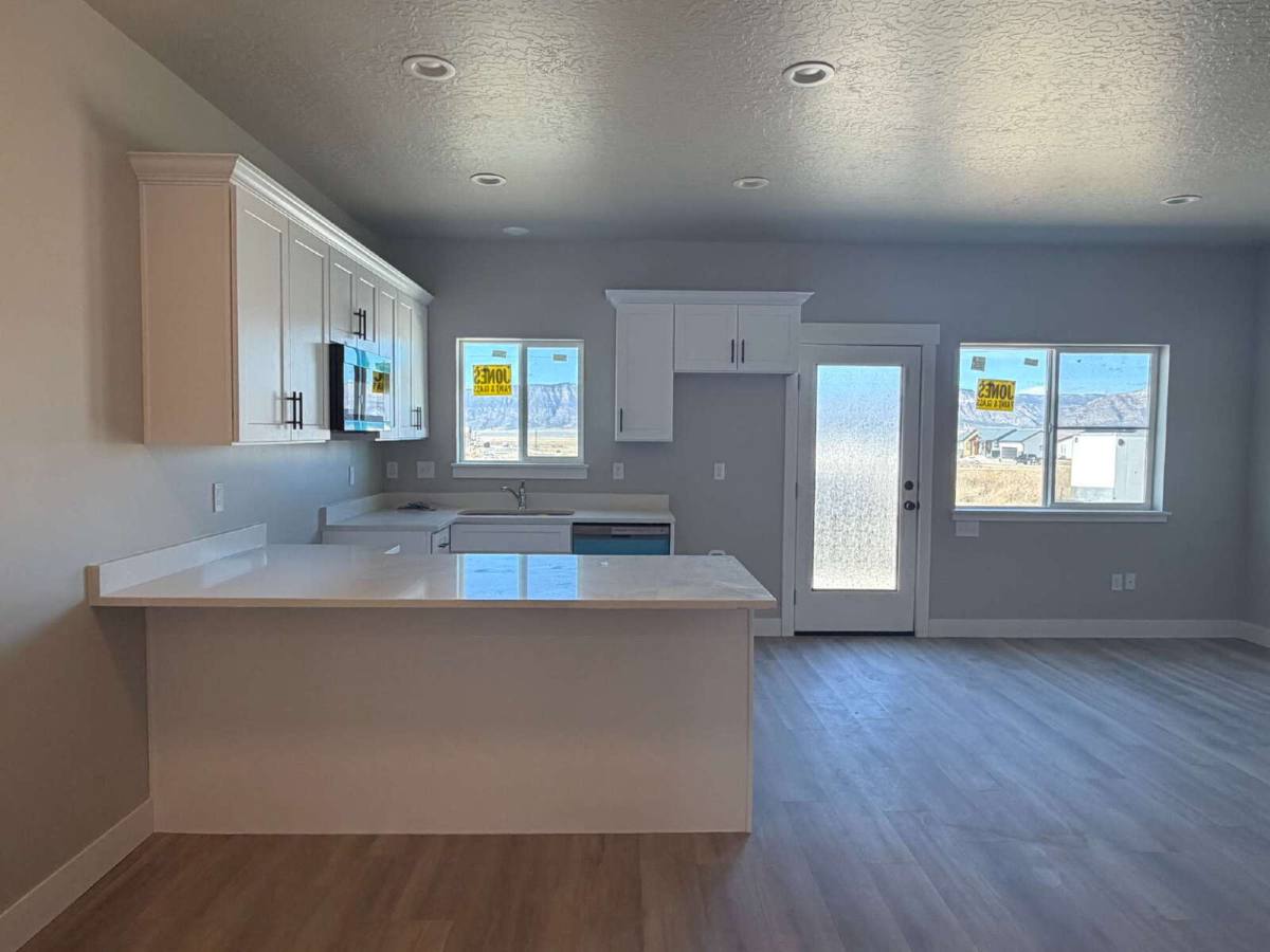 Townhouse for rent at 475 S 200 W, Ephraim, UT 84627