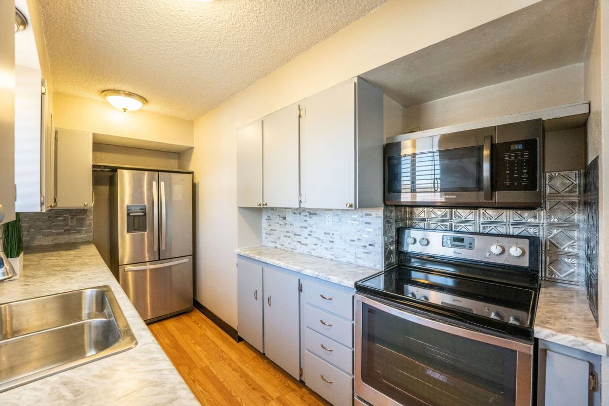 Apartment for rent at 954 S Miller St, Denver, CO 80226