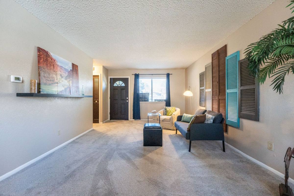 Apartment for rent at 954 S Miller St, Denver, CO 80226