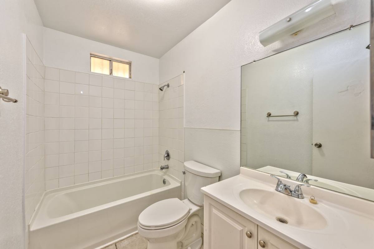 Condo for rent at 3912 Torsby Place, Las Vegas, NV 89119