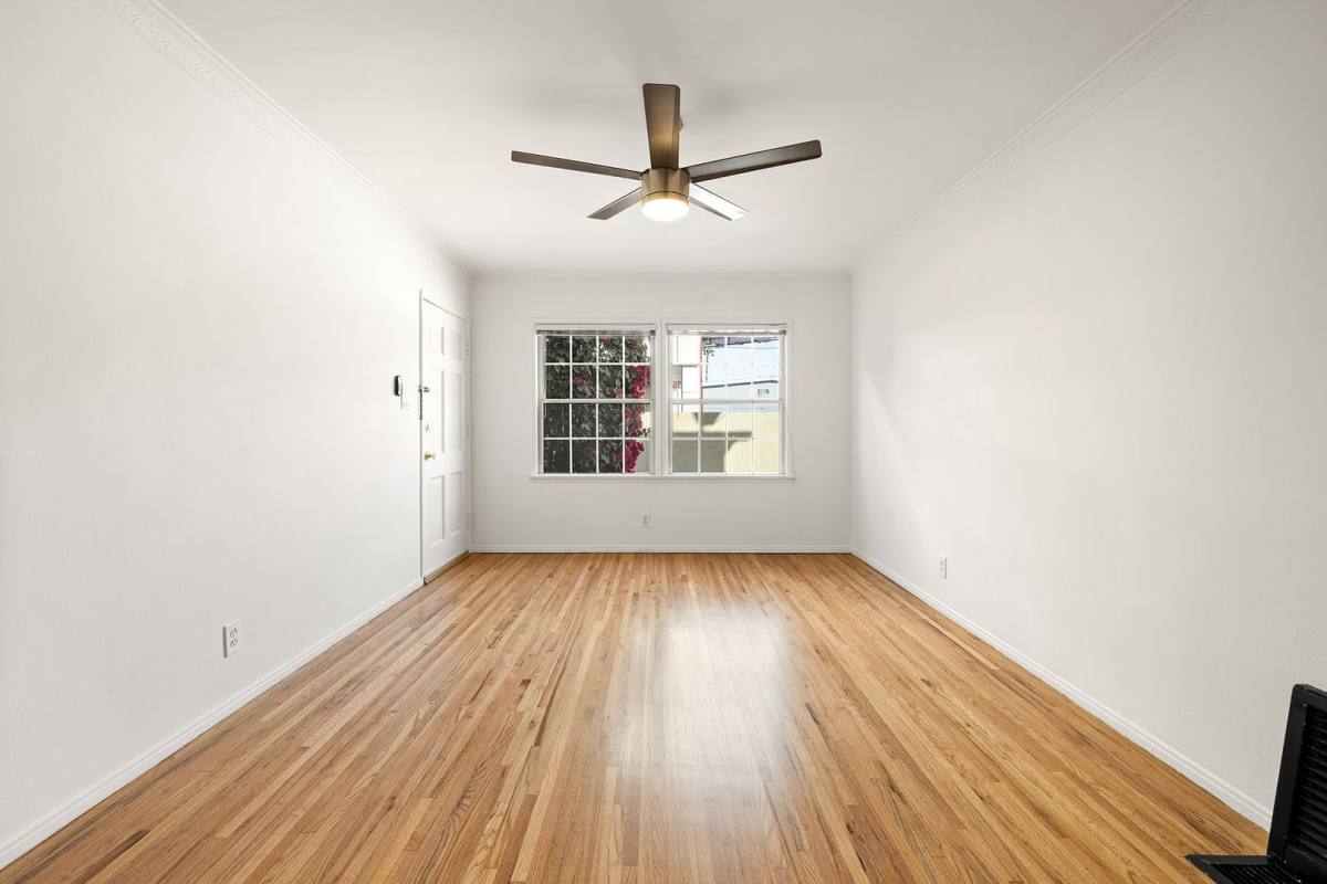 Apartment for rent at 10820-10822 Bloomfield St, North Hollywood, CA 91602