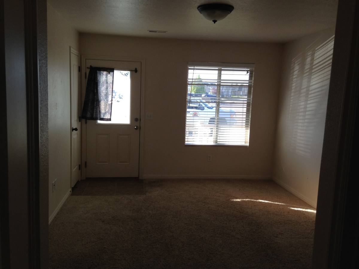 Apartment for rent at 4172-4174 W 25 N, Cedar City, UT 84720