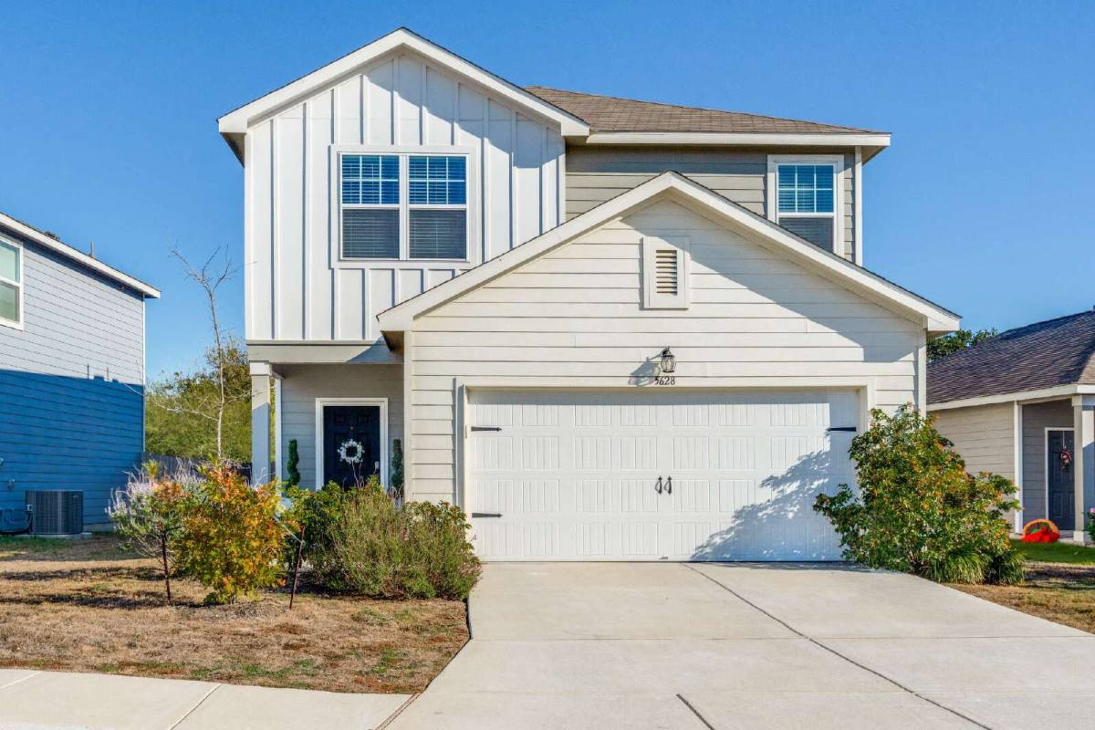 House for rent at 5628 Pearl Meadow, Converse, TX 78109