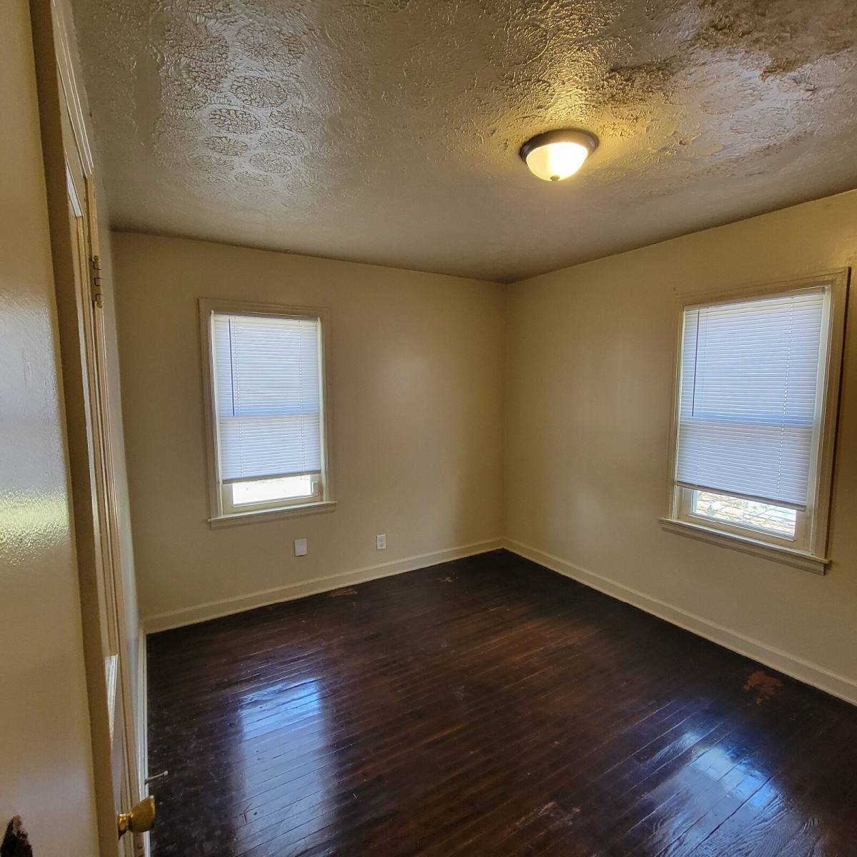 House for rent at 1702 Winfield Ave, Indianapolis, IN 46222