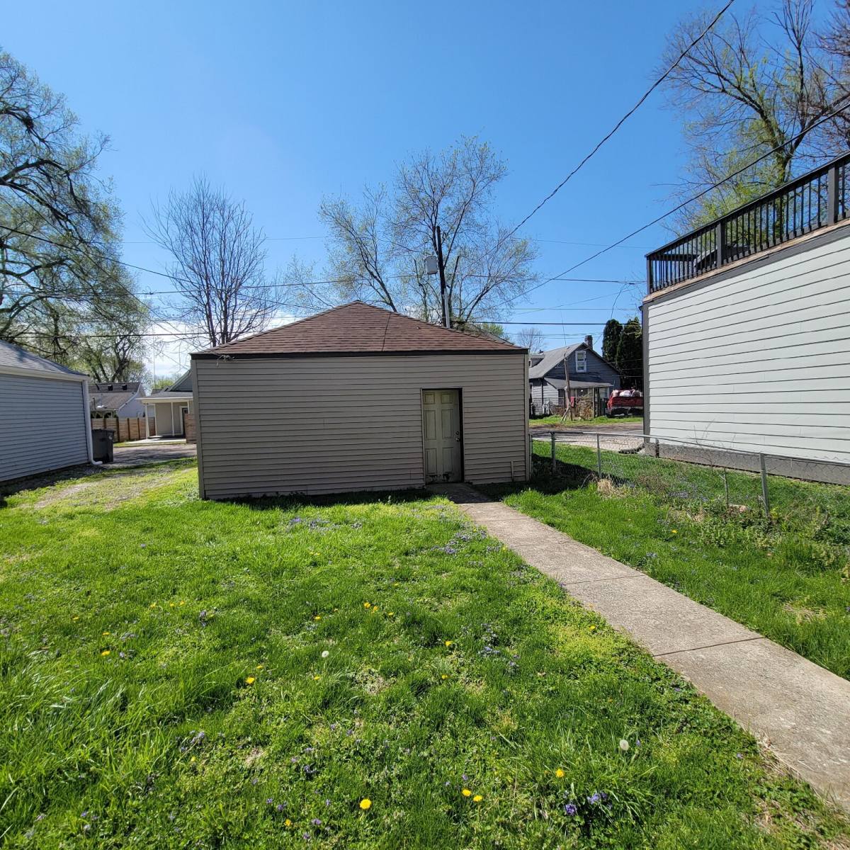 House for rent at 723 Lincoln St, Indianapolis, IN 46203