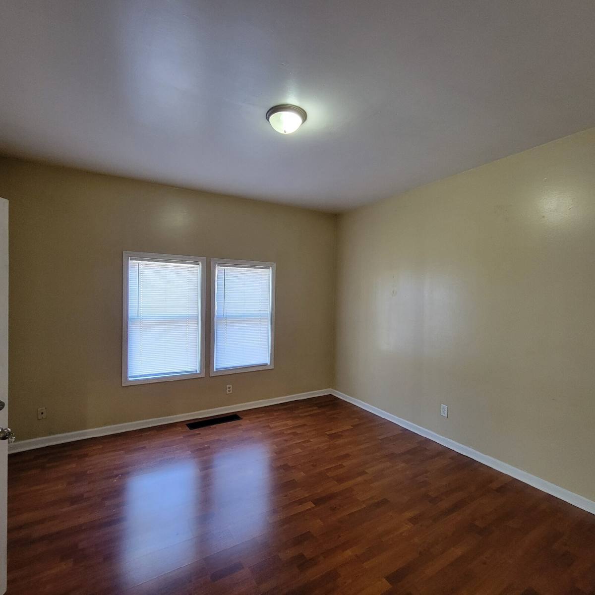 House for rent at 723 Lincoln St, Indianapolis, IN 46203