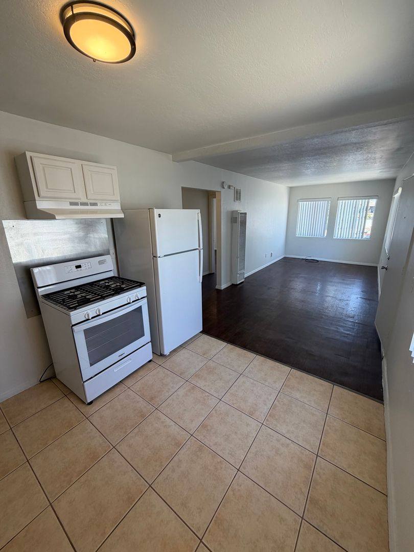 Apartment for rent at 3004-3010 E 18th St, National City, CA 91950