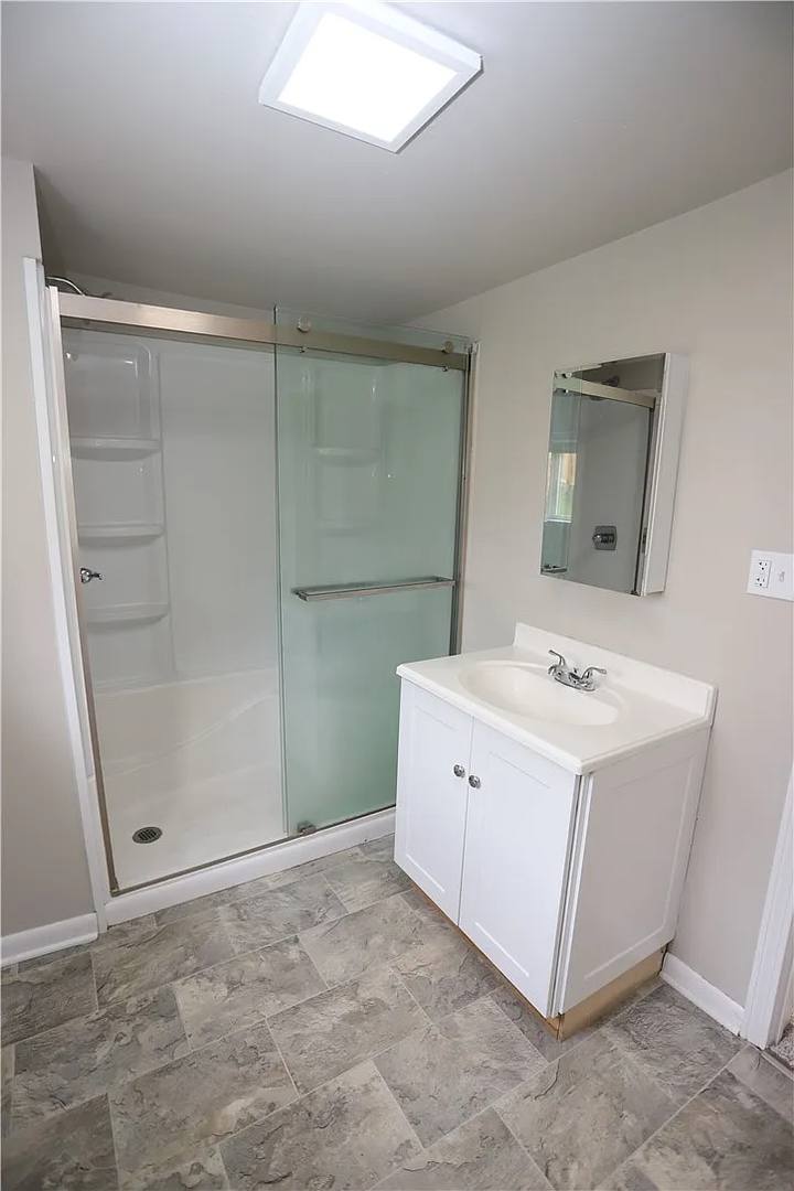 House for rent at 305 Chestnut St, Jeannette, PA 15644