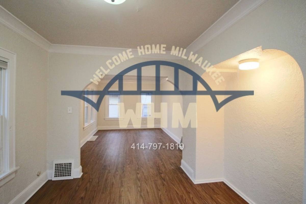 House for rent at 221 W Ring St, Milwaukee, WI 53212