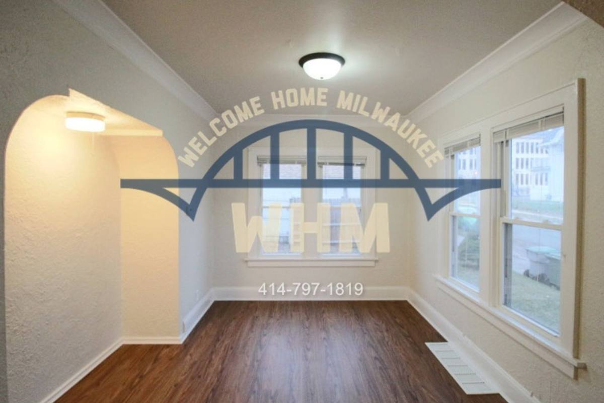 House for rent at 221 W Ring St, Milwaukee, WI 53212