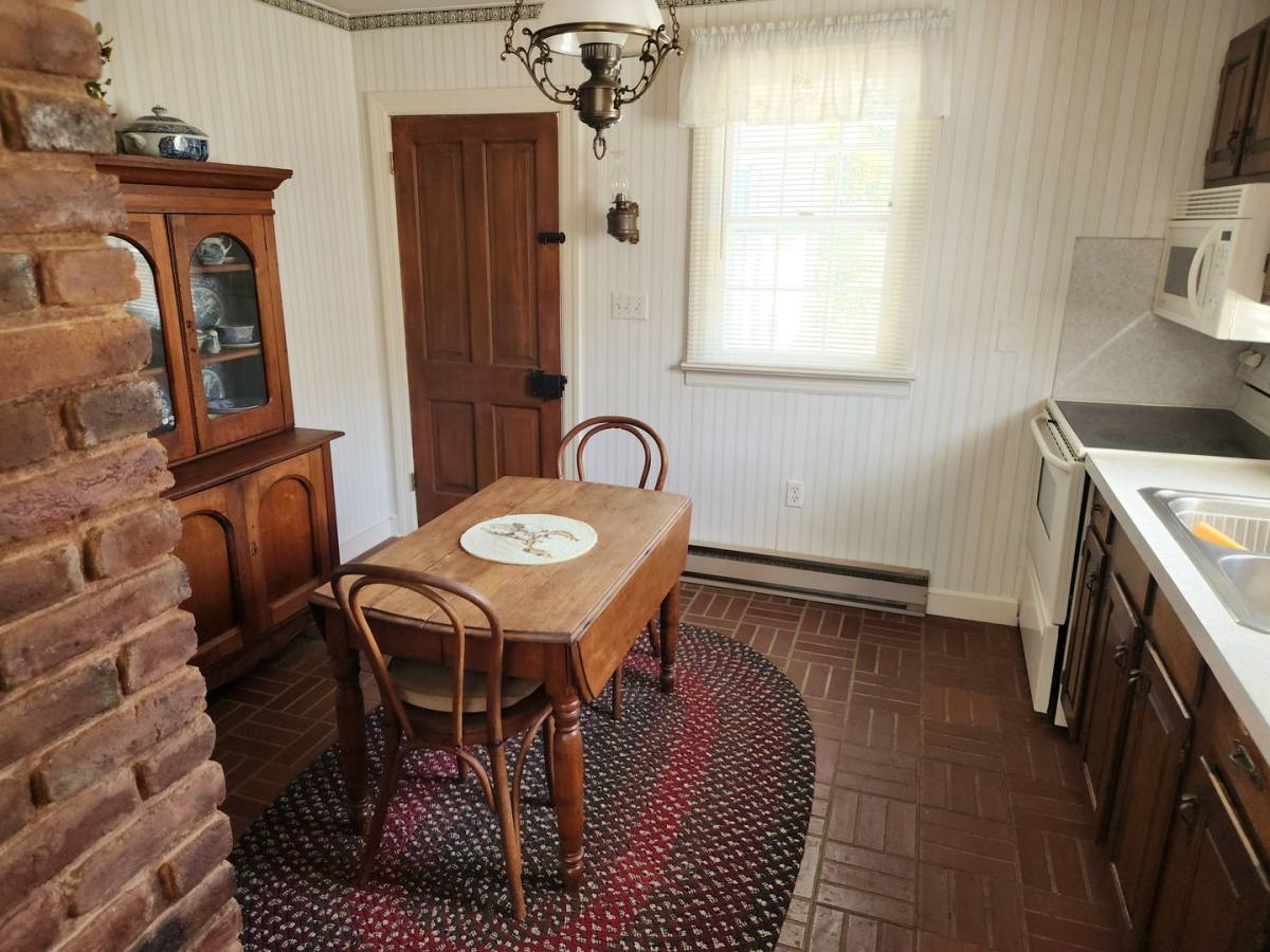 Apartment for rent at 25 Old Martinsburg Rd, Shepherdstown, WV 25443