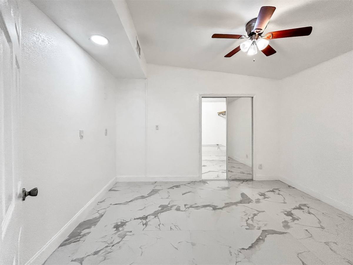 Apartment for rent at 3675 Prudence Dr #B, Sarasota, FL 34235