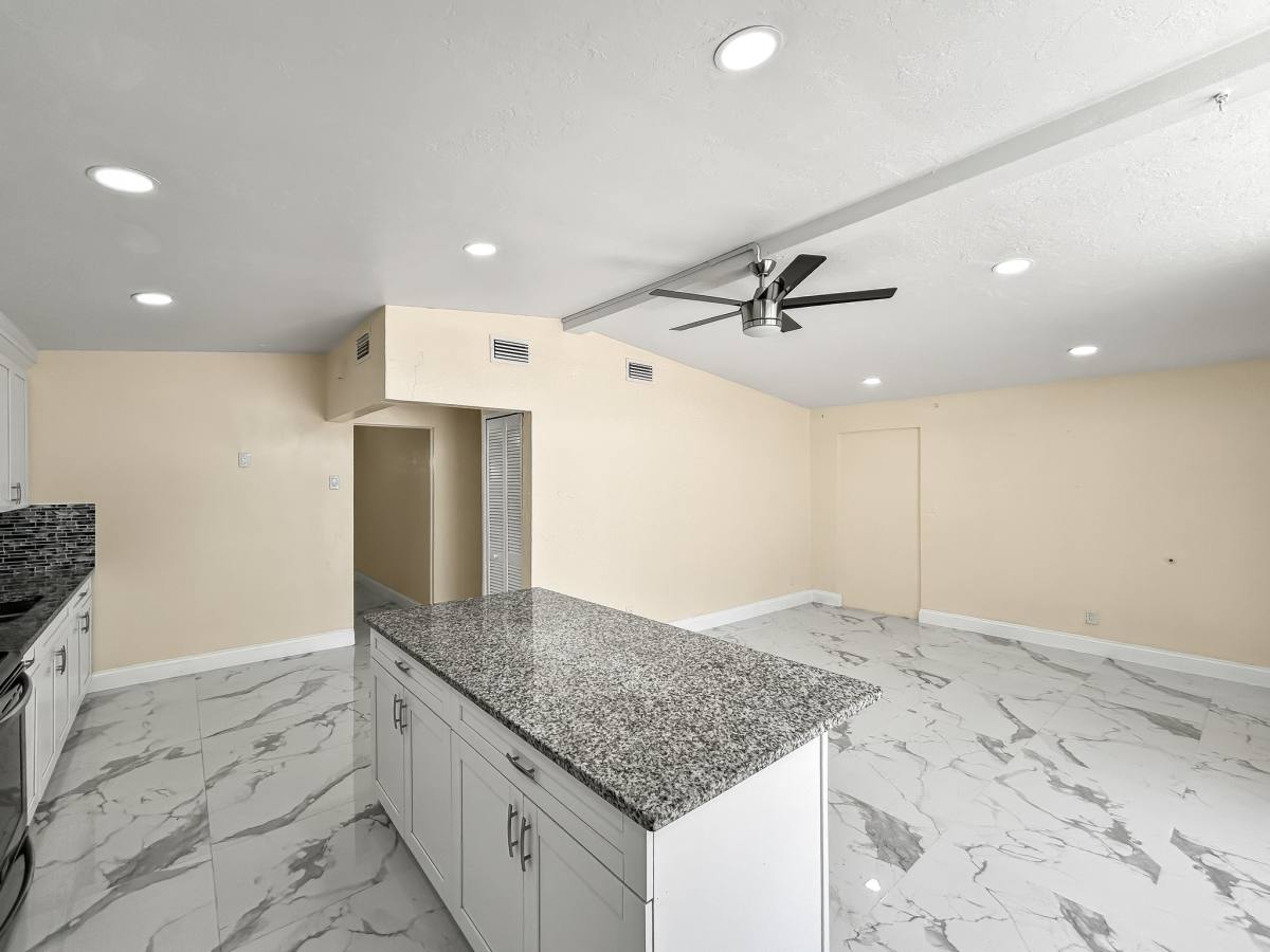 Apartment for rent at 3675 Prudence Dr #B, Sarasota, FL 34235