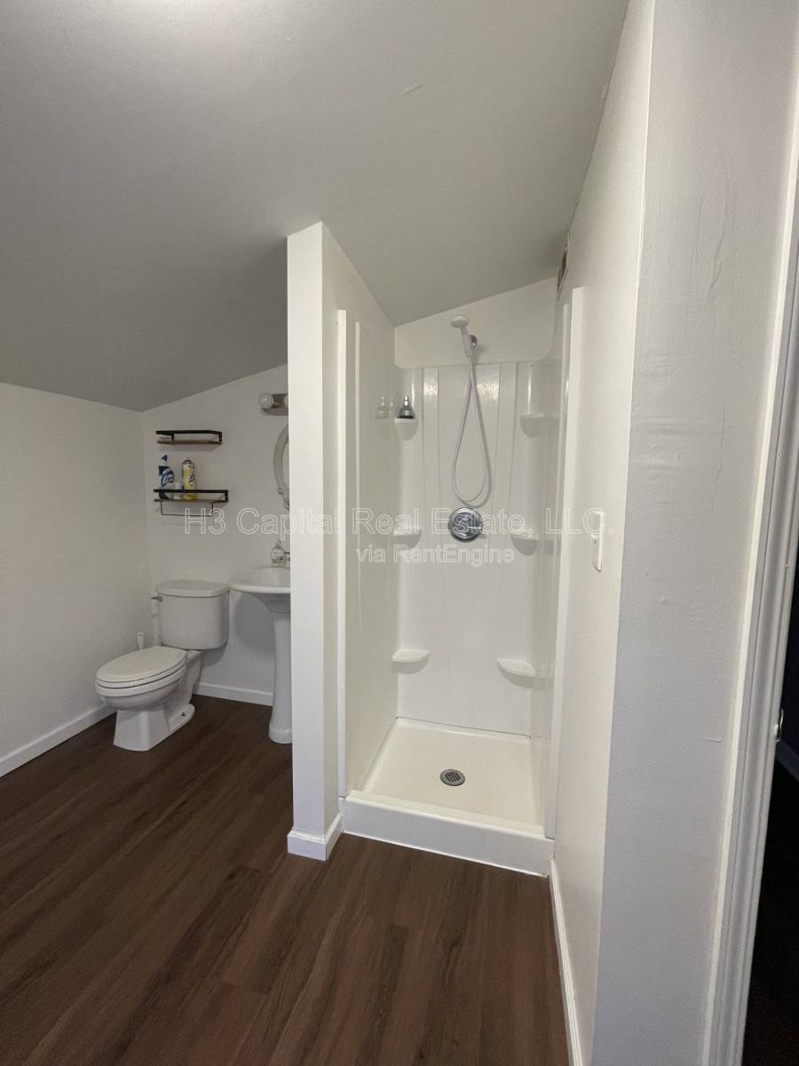 House for rent at 77 Sunset Ave, Witt, IL 62094