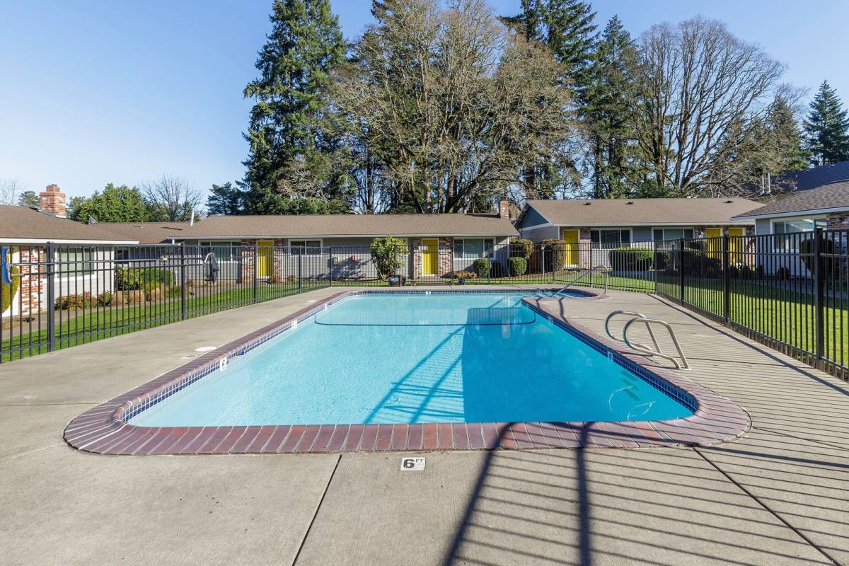 Apartment for rent at 18850 SW Farmington Rd, Beaverton, OR 97007