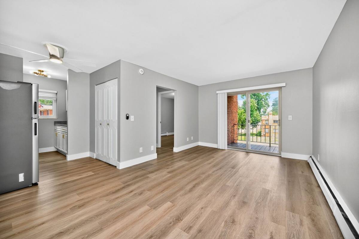 Apartment for rent at 6416 Montgomery Rd #2, Cincinnati, OH 45213