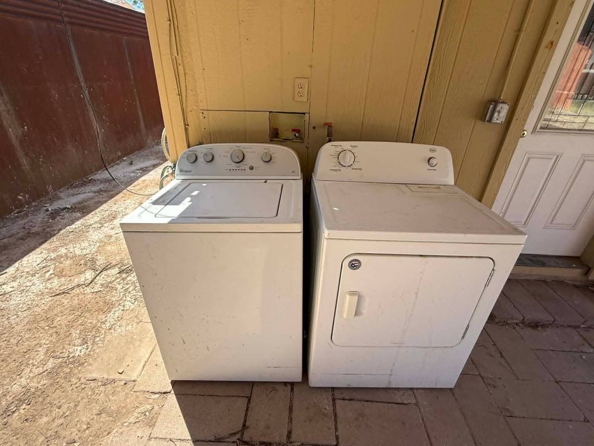 Townhouse for rent at 1137 E Adelaide Dr #2, Tucson, AZ 85719