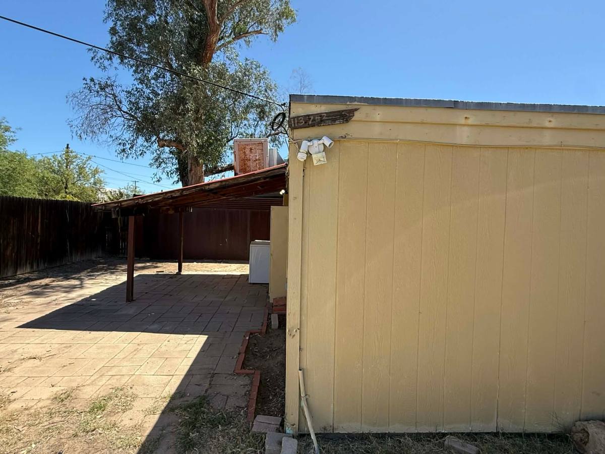 Townhouse for rent at 1137 E Adelaide Dr #2, Tucson, AZ 85719