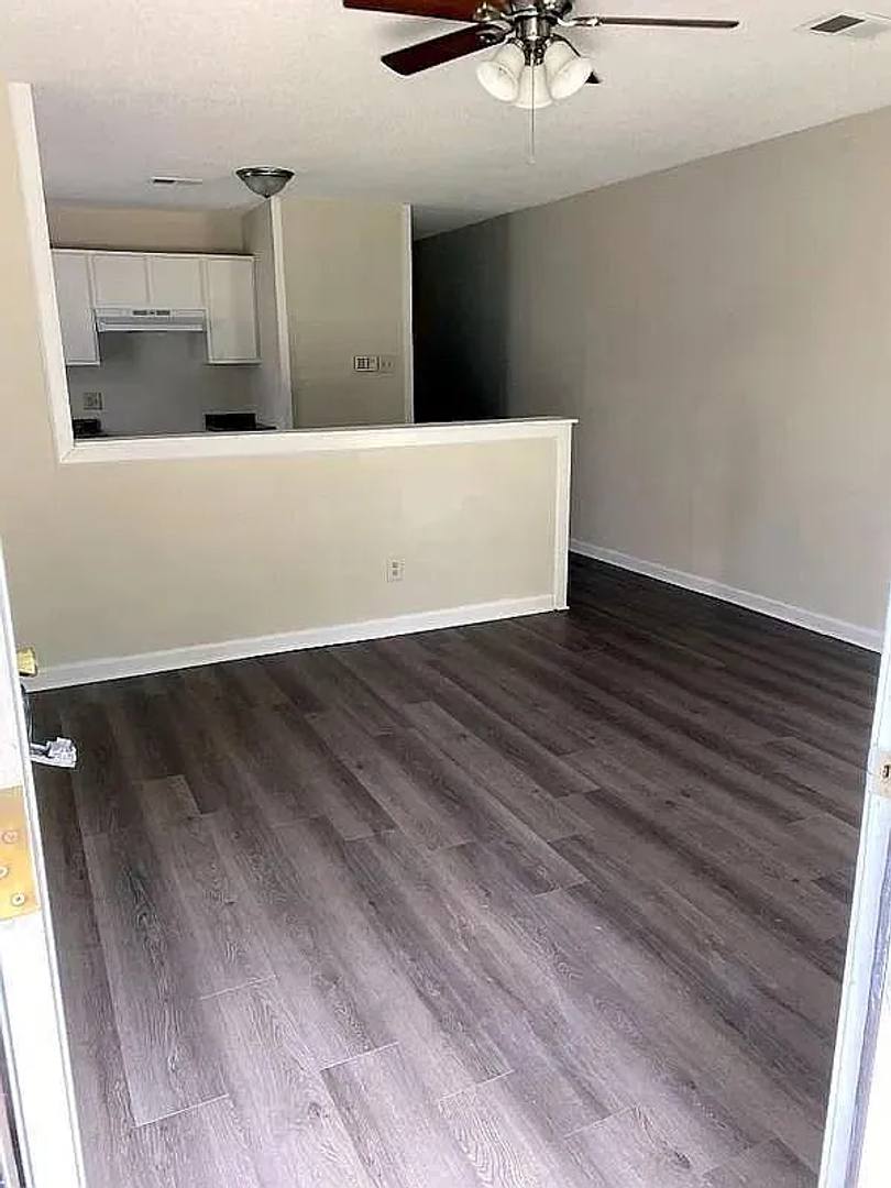 Apartment for rent at 308 Gannt St, Marion, AR 72364