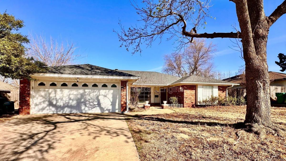 House for rent at 12109 Camelot Dr, Oklahoma City, OK 73120