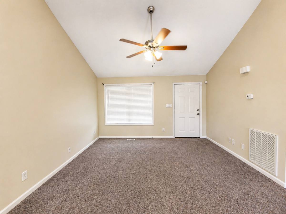 House for rent at 994 Bobcat Dr, Clarksville, TN 37042
