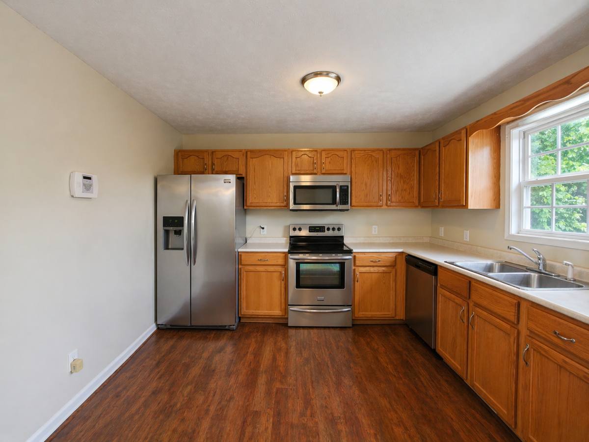 House for rent at 994 Bobcat Dr, Clarksville, TN 37042