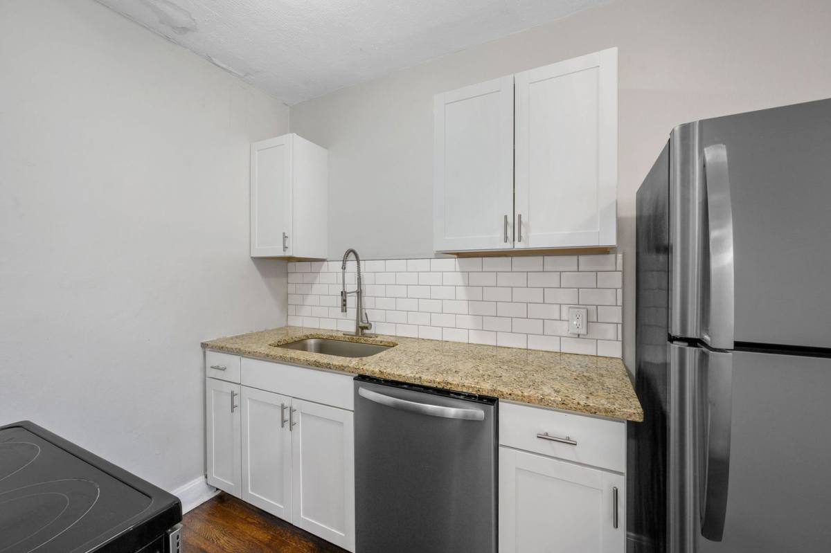 Apartment for rent at 4300 Erie Ave #4, Cincinnati, OH 45227