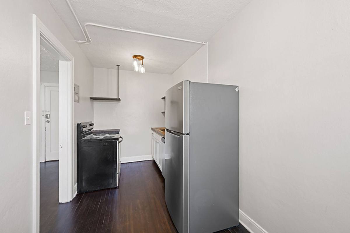 Apartment for rent at 4300 Erie Ave #4, Cincinnati, OH 45227