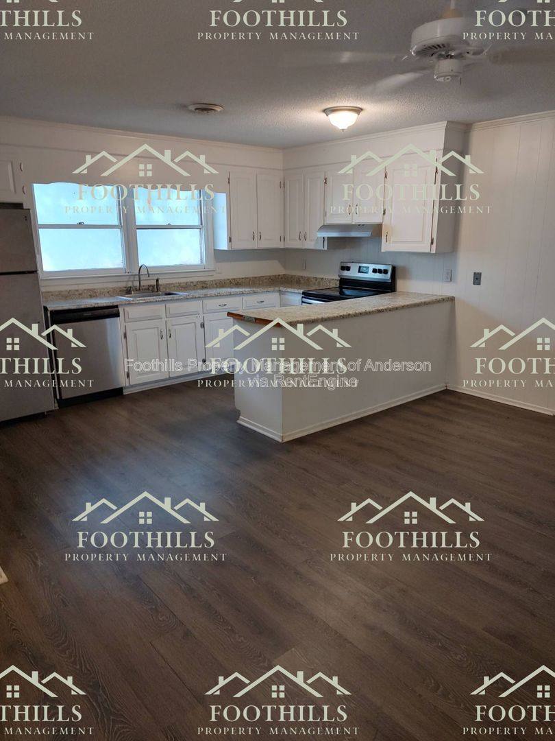 Apartment for rent at 130 Tanglewood Dr #A, Anderson, SC 29621