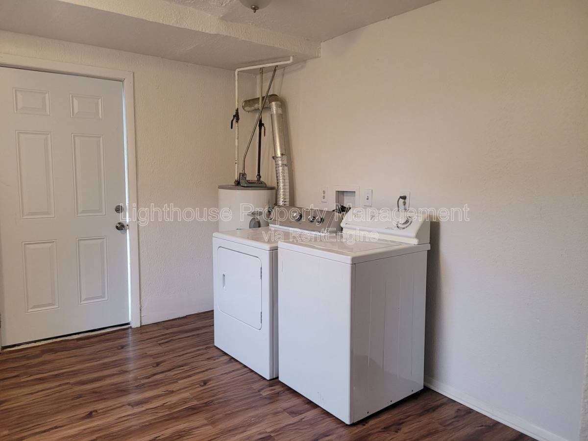 Apartment for rent at 2716 Nichols Rd #3, Kalamazoo, MI 49004
