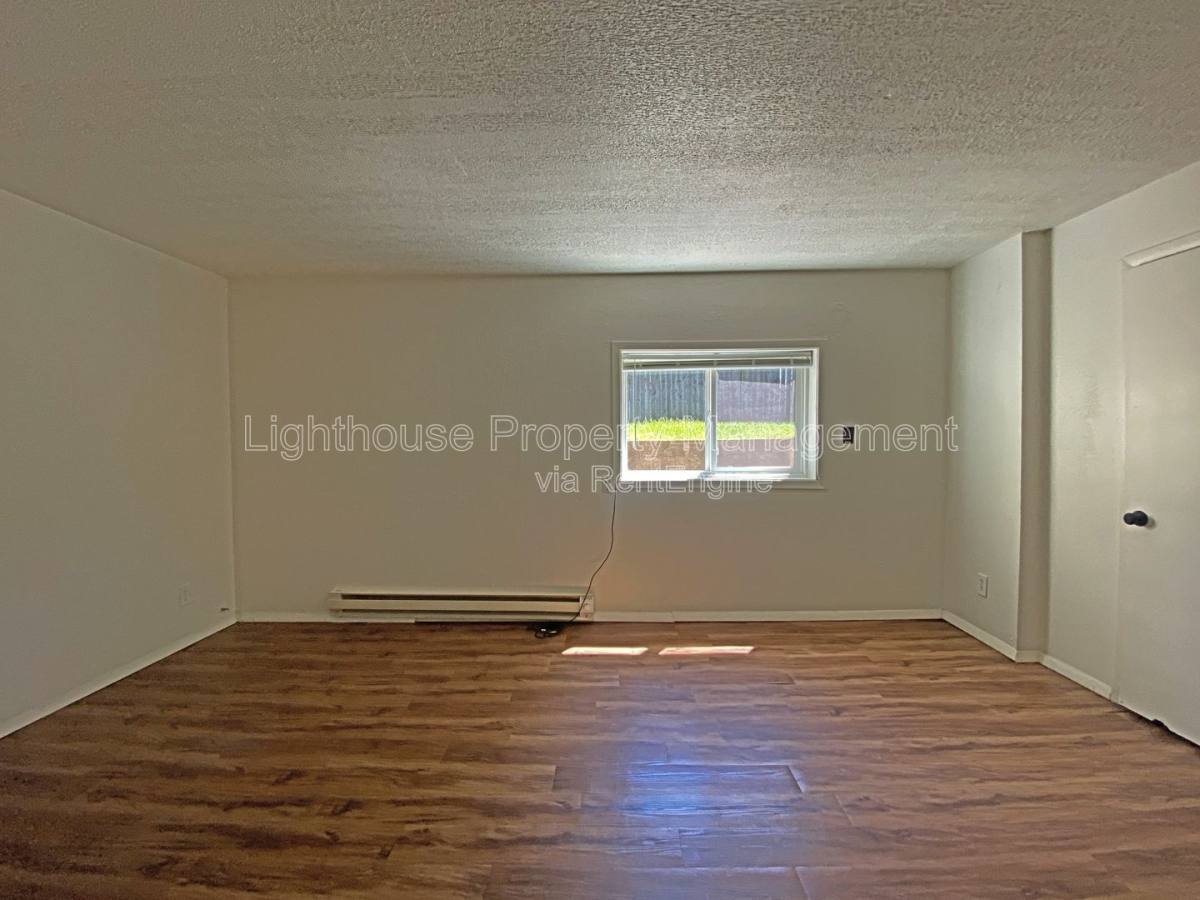 Apartment for rent at 2716 Nichols Rd #3, Kalamazoo, MI 49004