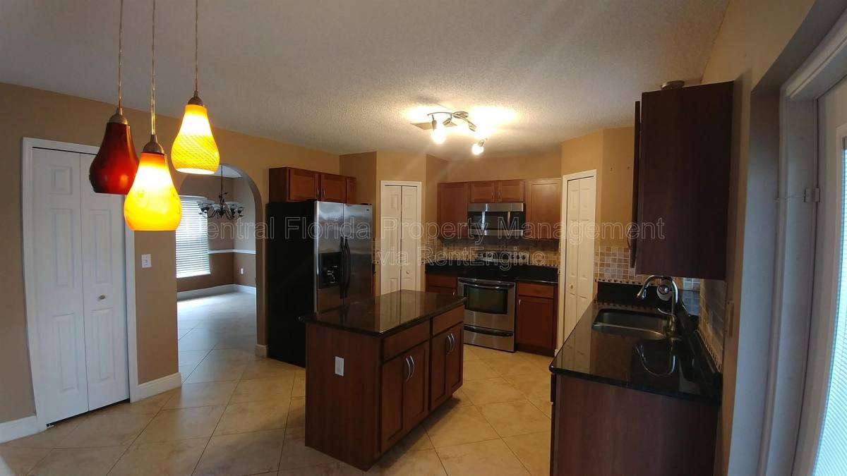 House for rent at 14519 Lake Price Dr, Orlando, FL 32826