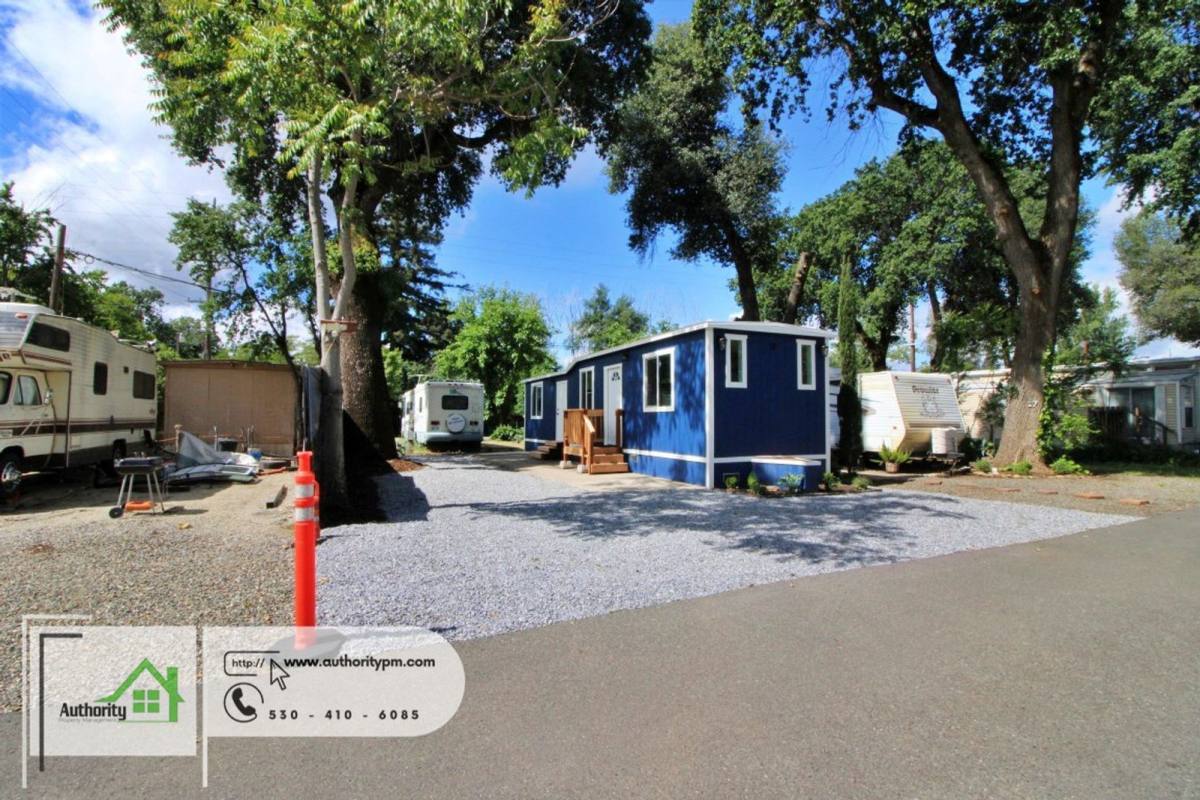 House for rent at 18798 Thomas Rd, Anderson, CA 96007