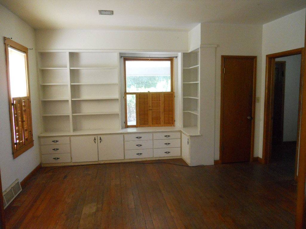 House for rent at 620 Missouri St, Lawrence, KS 66044