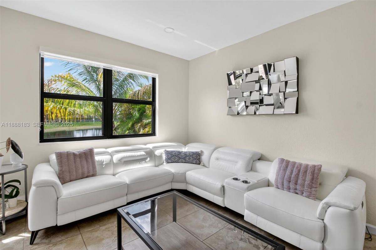 House for rent at 3616 SE 2nd Dr, Homestead, FL 33033