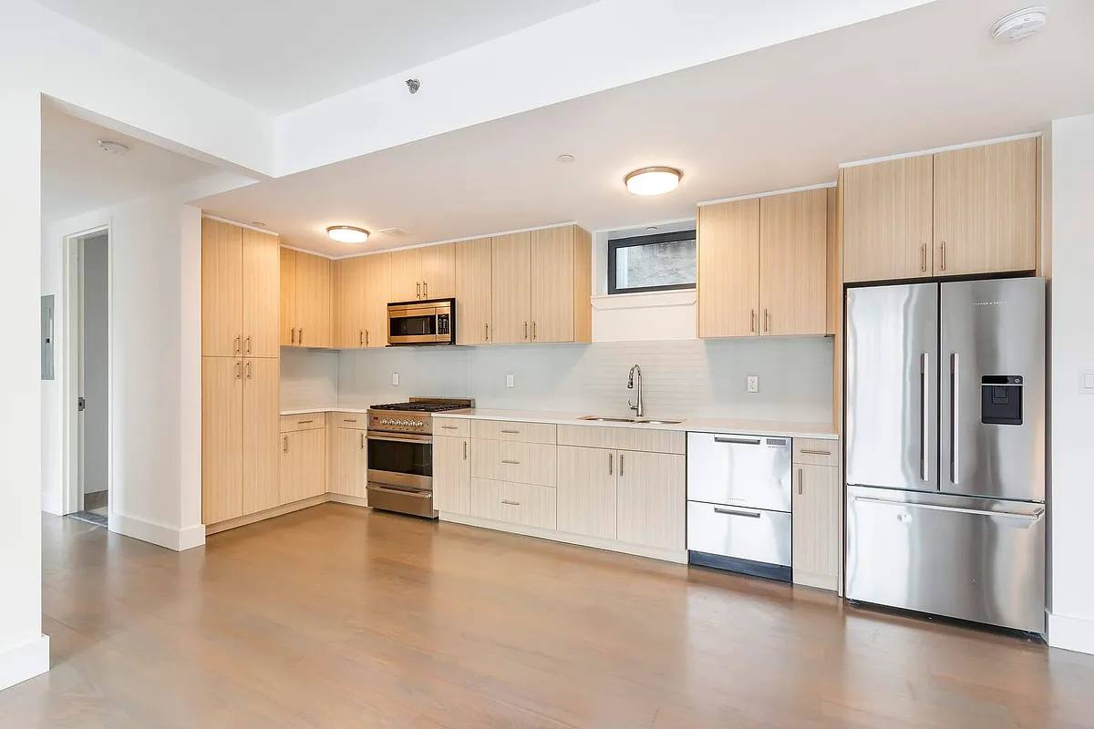Apartment for rent at 52 Convent Ave #30, New York, NY 10027