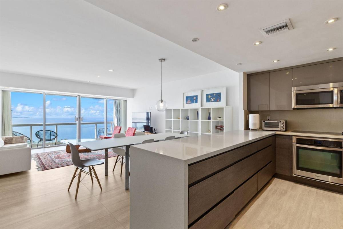 Apartment for rent at 2451 Brickell Ave, Miami, FL 33129