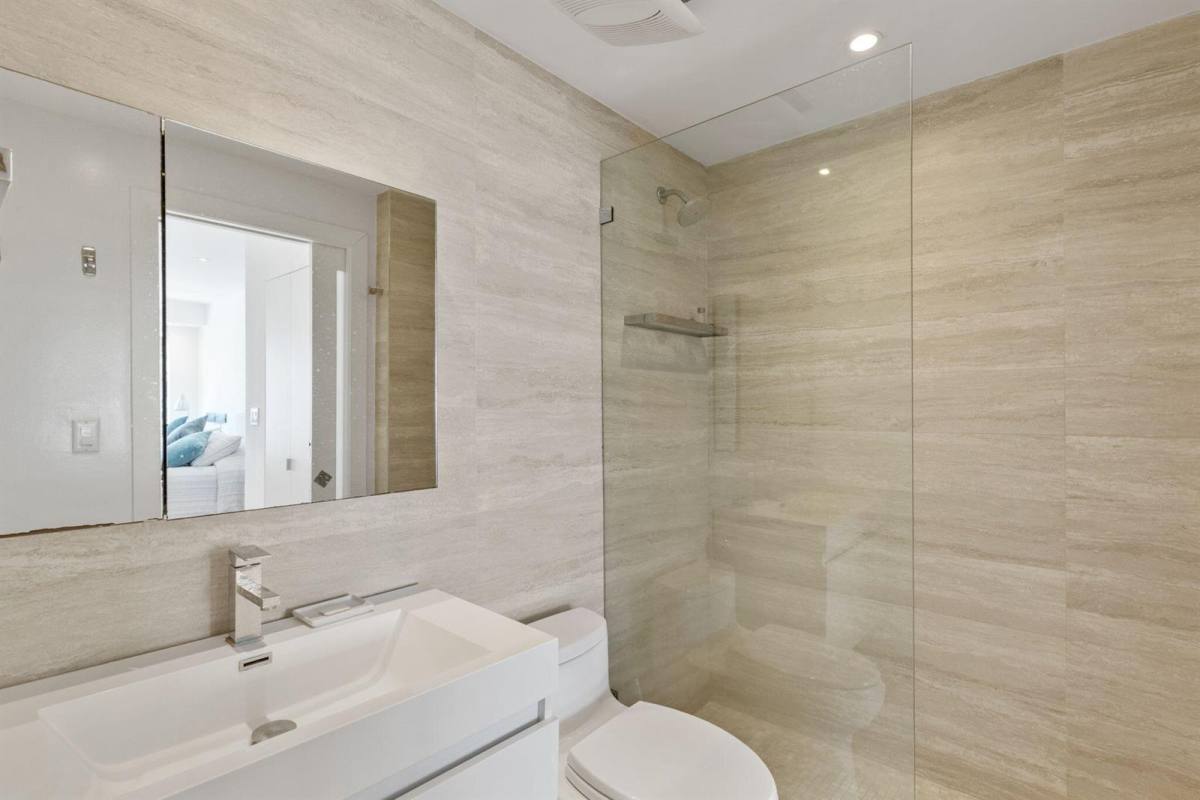 Apartment for rent at 2451 Brickell Ave, Miami, FL 33129