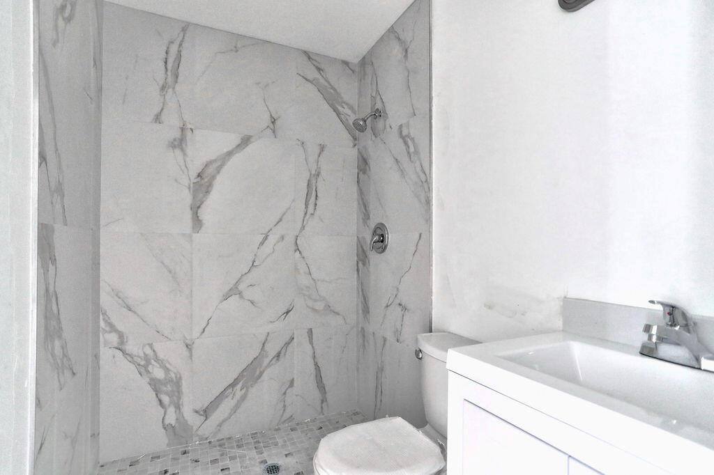 Townhouse for rent at 7906 SW 8th St, Pompano Beach, FL 33068
