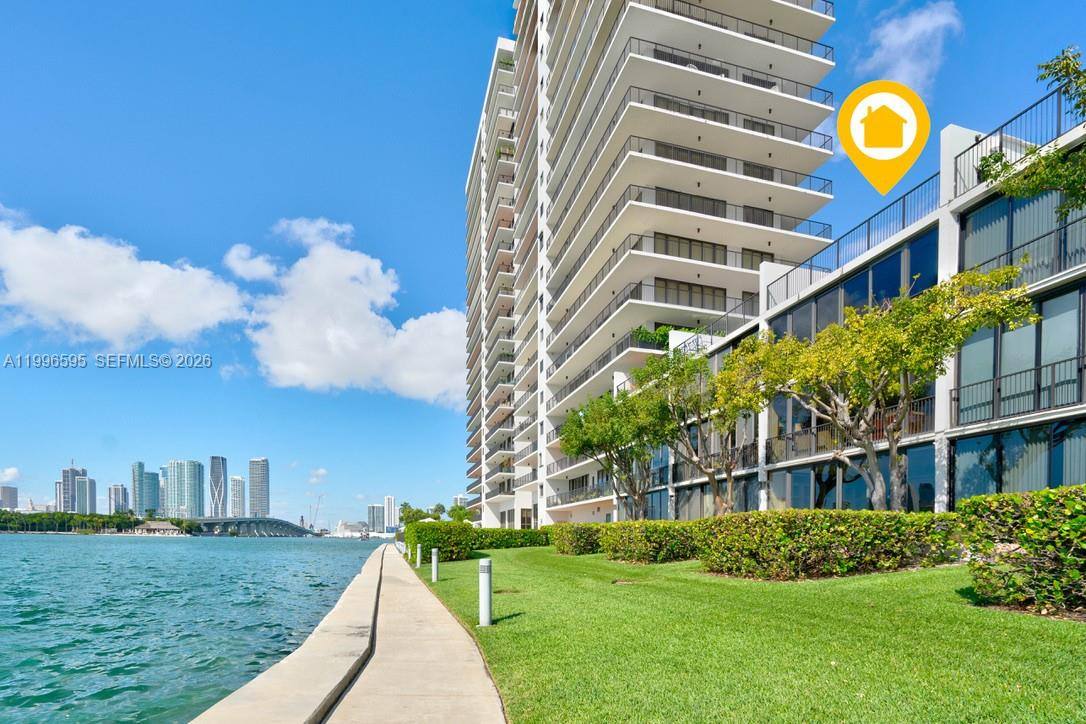 Townhouse for rent at 1000 Venetian Way #105, Miami Beach, FL 33139