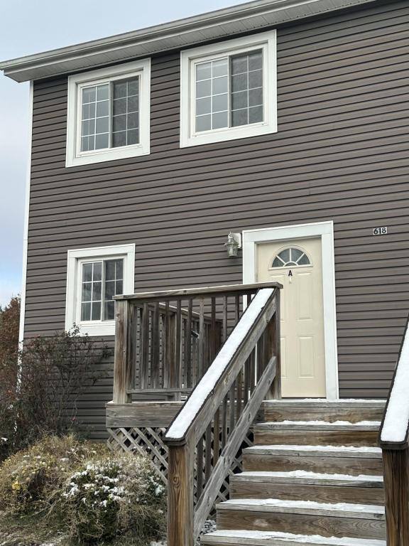 Townhouse for rent at 618 E Campus Dr, Carbondale, IL 62901